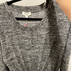 Brand New Umgee Tie Front Top